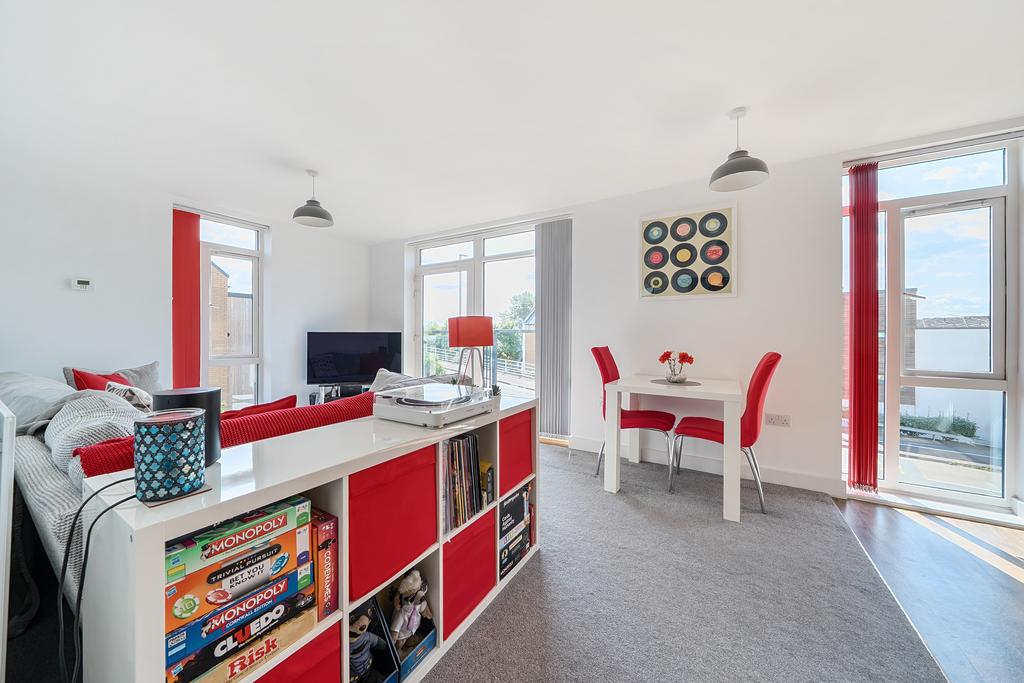Open Plan Kitchen / Living / Dining Room