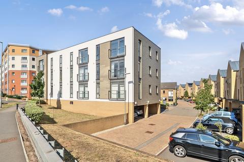 2 bedroom flat for sale, Firepool Crescent, Taunton
