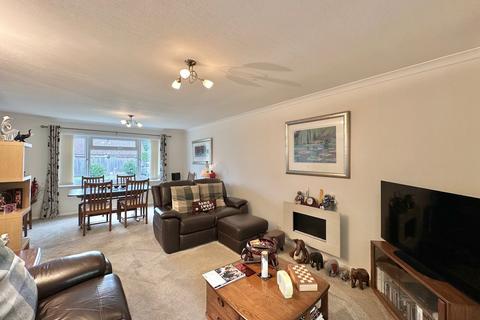 17 Bearcroft, Weobley, Hereford, HR4 8TA