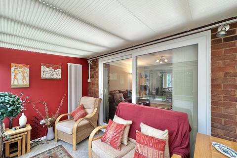 17 Bearcroft, Weobley, Hereford, HR4 8TA