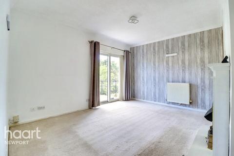 2 bedroom semi-detached bungalow for sale, East Grove Road, Newport