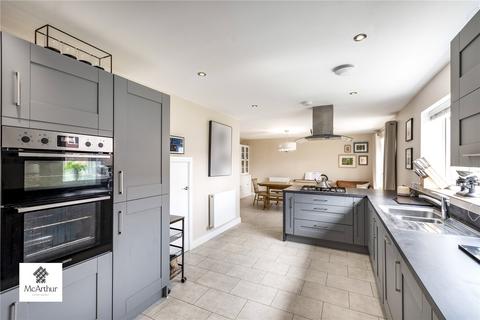 5 bedroom detached house for sale, Robinets Green, Harworth and Bircotes, Doncaster, South Yorkshire, DN11