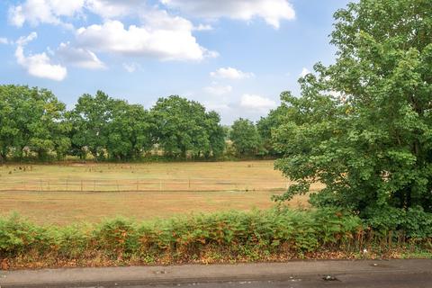 undefined, Guildford Road, Ash, GU12