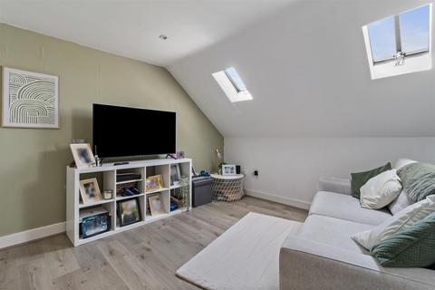 2 bedroom flat for sale, 6, 24 Cowper Road, Worthing