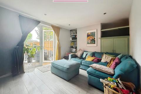 3 bedroom end of terrace house for sale, Mount Pleasant, Paddock Wood, Tonbridge, TN12 6AH