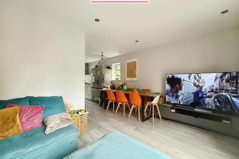 3 bedroom end of terrace house for sale, Mount Pleasant, Paddock Wood, Tonbridge, TN12 6AH