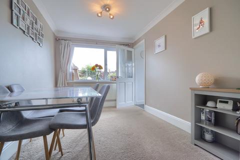 3 bedroom semi-detached house for sale, Lerwick Close, Fairfield