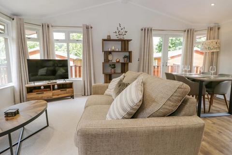 2 bedroom mobile home for sale, Limefitt Park, Windermere LA23