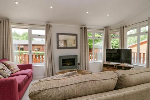 2 bedroom mobile home for sale, Limefitt Park, Windermere LA23