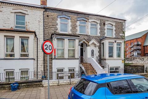 1 bedroom flat for sale, Walker Road, Cardiff CF24