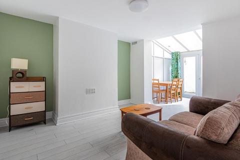 1 bedroom flat for sale, Walker Road, Cardiff CF24