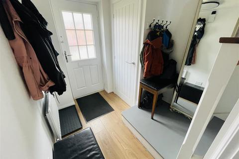2 bedroom end of terrace house for sale, Parliament Drive, Nuneaton