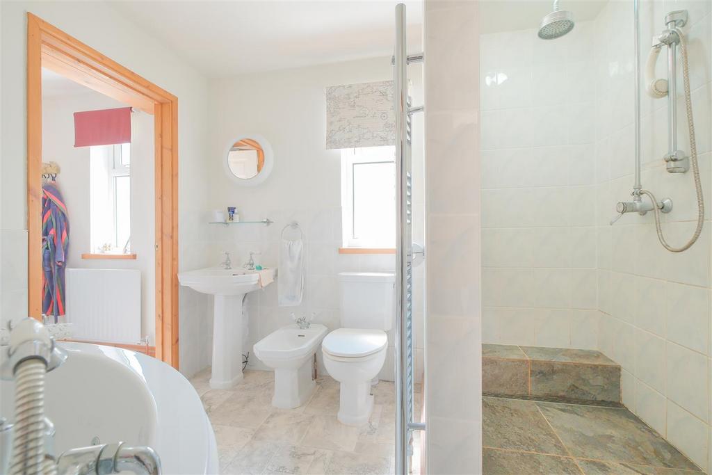 Parry 33 Protbyhan Road Looe-29.jpg