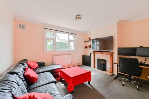 Liberty Avenue, Colliers Wood, London, SW19