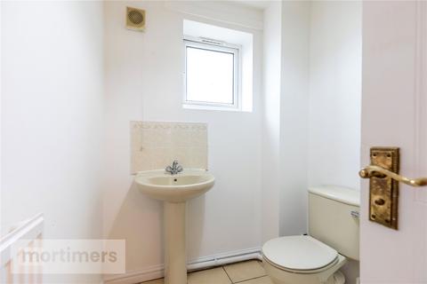 10 Chestnut Gardens, Blackburn, BB1 6PS
