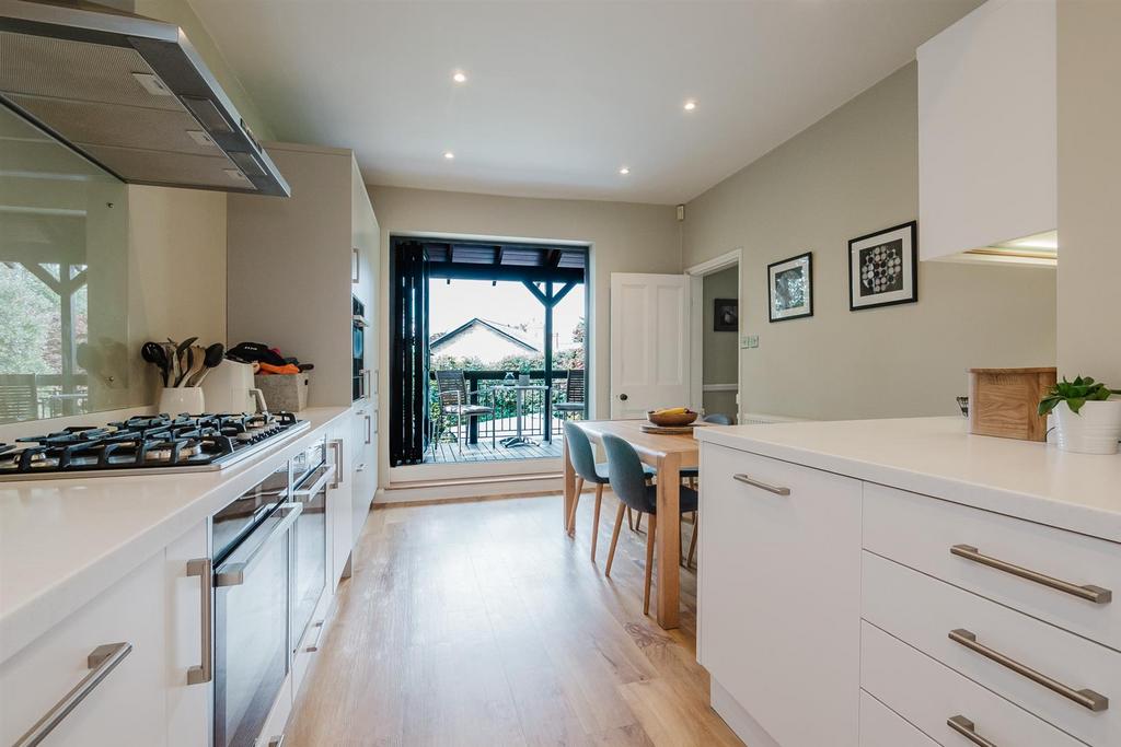 Breakfast Kitchen