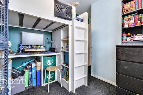 24 Brent Close, Witham, CM8 1TJ