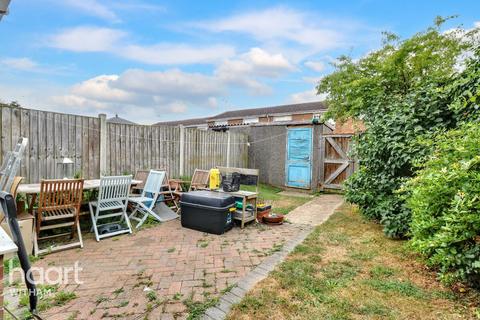 24 Brent Close, Witham, CM8 1TJ