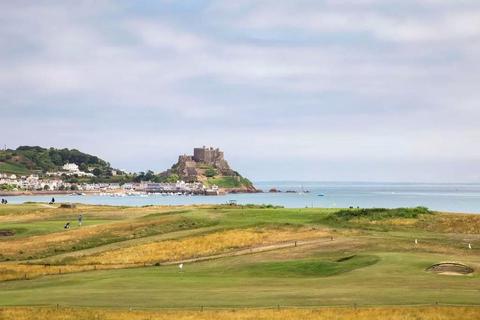3 bedroom penthouse for sale, La Rue Vardon, Grouville, Jersey, JE3
