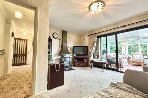 undefined, Eaton Crescent, Dudley DY3