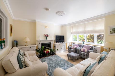 undefined, Nuthurst Street, Nuthurst