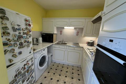 undefined, Furzehill Road, Borehamwood WD6
