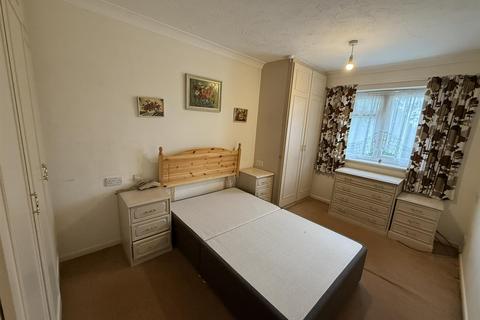 undefined, Furzehill Road, Borehamwood WD6