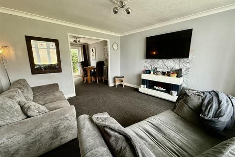 3 bedroom terraced house for sale, Wentworth Way, Darlington