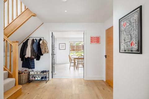 5 Blacklands Close, Saffron Walden, CB11 4BX