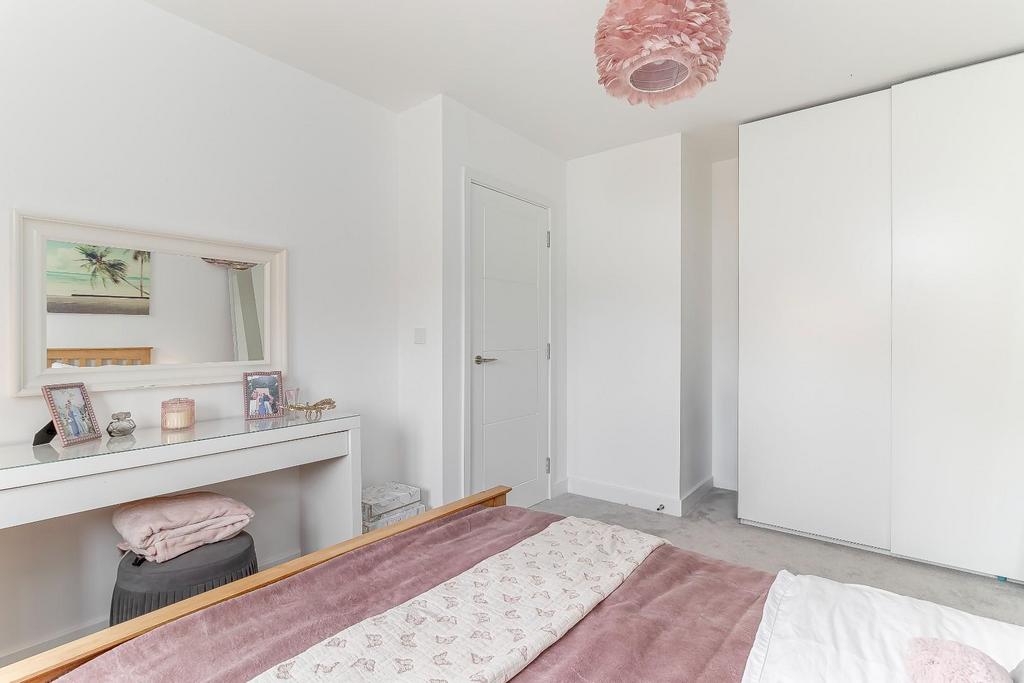 Bedroom 4 - C.jpg
