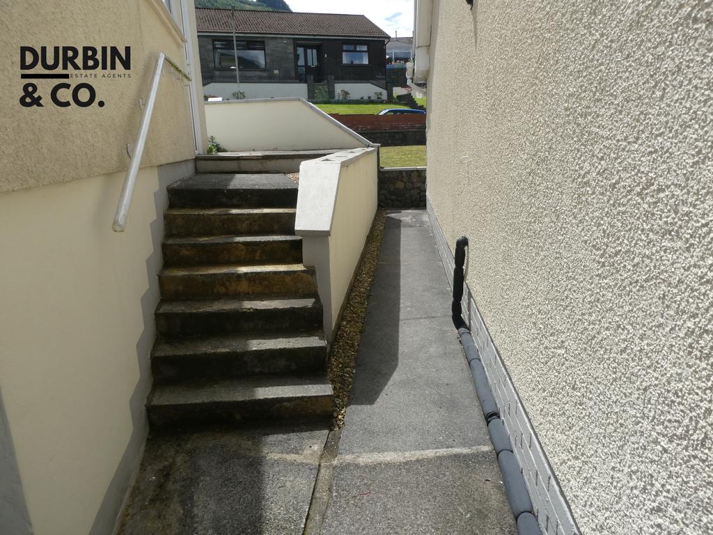Side with access to garage