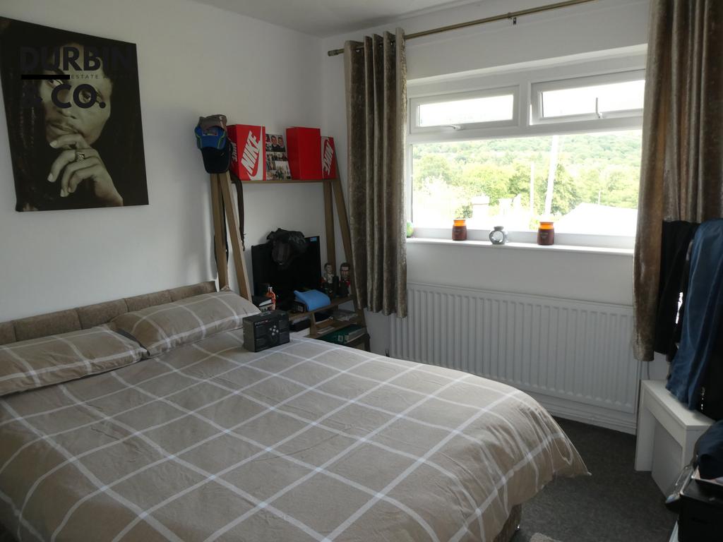Bedroom 2 (rear)
