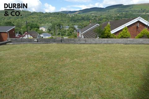 undefined, Glen Close, Mountain Ash