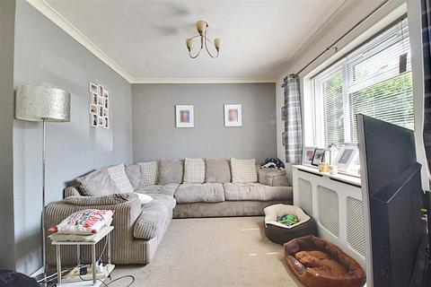 39 Paton Road, Bexhill-on-sea, TN39 5DJ