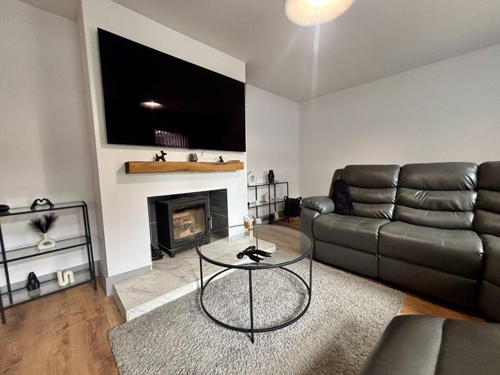 Living room (second image)