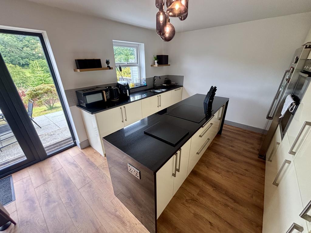 Kitchen/diner (second image)
