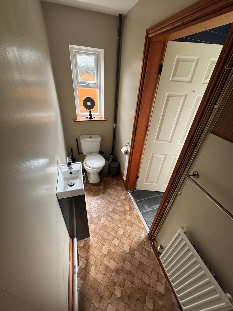 Ground floor w.c./potential shower room