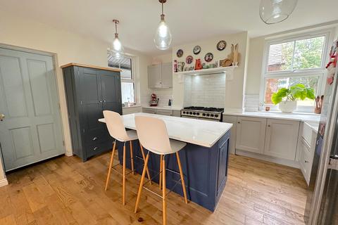 4 bedroom detached house for sale, Brownshore Lane, Wolverhampton WV11