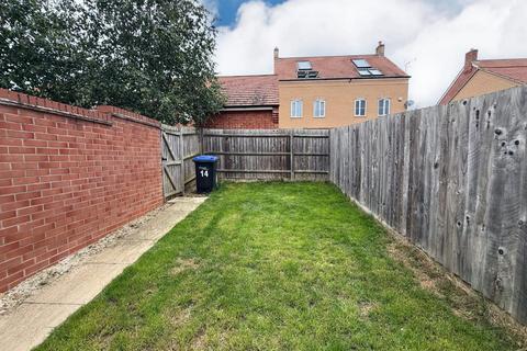 2 bedroom end of terrace house for sale, Maxwell Crescent, Northampton NN5