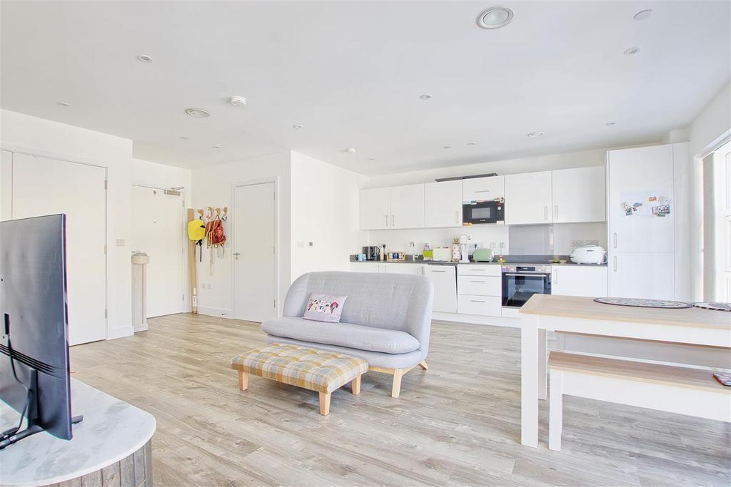 Living showing dining.jpg