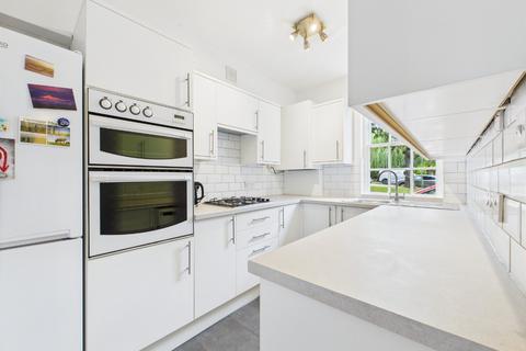 undefined, Firtree Court, Bromley BR2