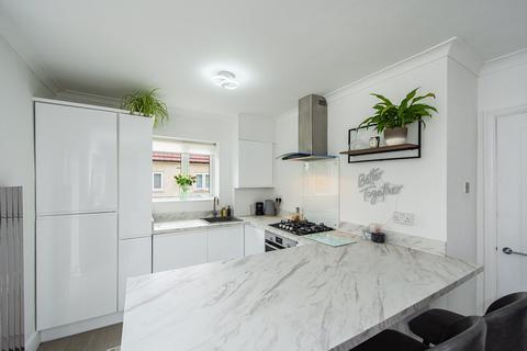 2 bedroom maisonette for sale, Hudson Road, Bexleyheath, DA7