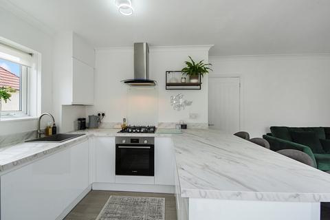 2 bedroom maisonette for sale, Hudson Road, Bexleyheath, DA7