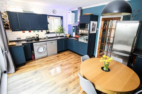 undefined, London Road, Leigh-On-Sea