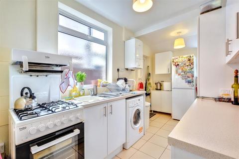 4 bedroom semi-detached house for sale, Sherwood Rise, Nottingham