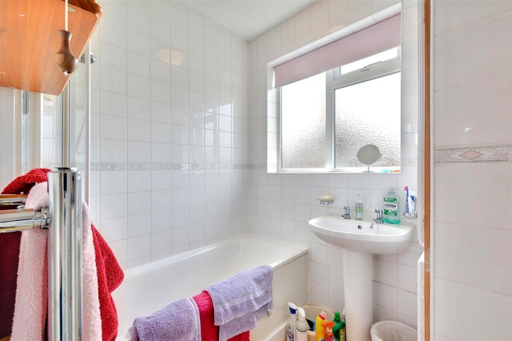 Bathroom.jpeg