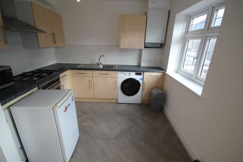 2 bedroom flat to rent, Harrow HA1