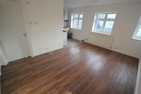 2 bedroom flat to rent, Harrow HA1