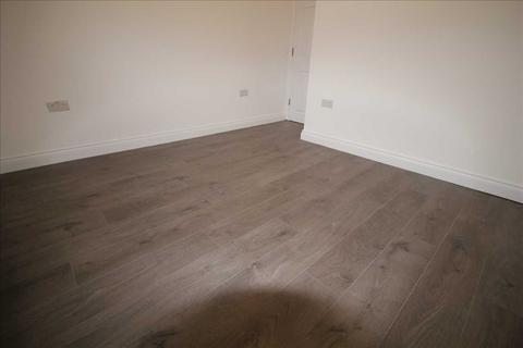2 bedroom flat to rent, Harrow HA1
