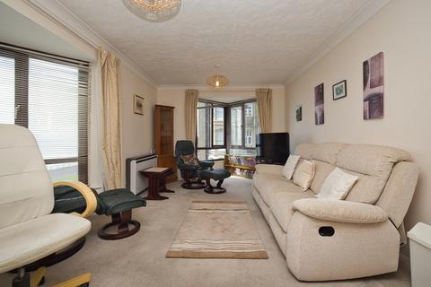 2 bedroom flat for sale, Victoria Parade, Ramsgate, Kent, CT11